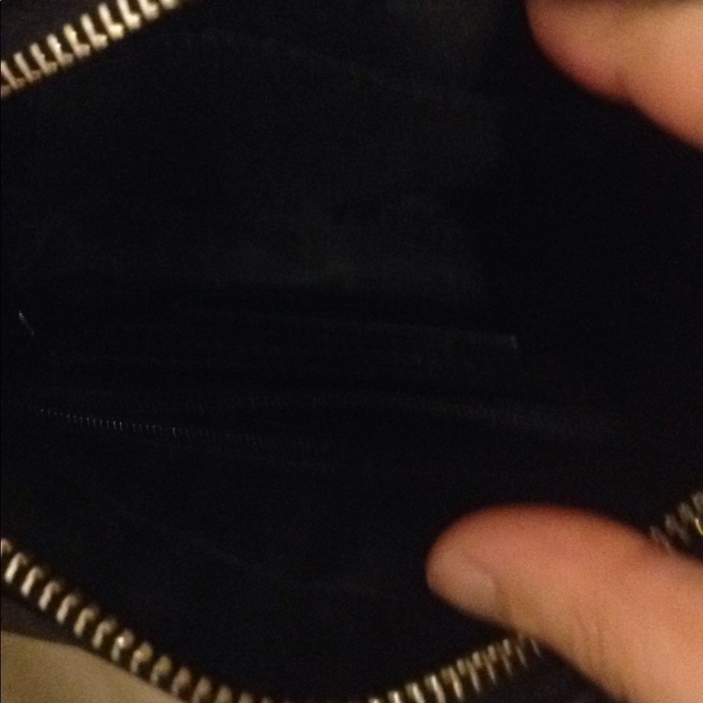 Rebecca Minkoff Black and Cream Crossbody Bag - Picture 9 of 12